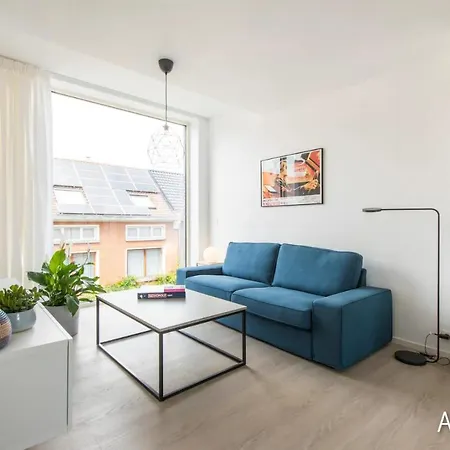Apartment Lovely & Stylish At P36 Gent, Near The Center Ghent